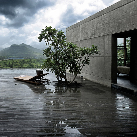 Khopoli House by Spasm Design Architects
