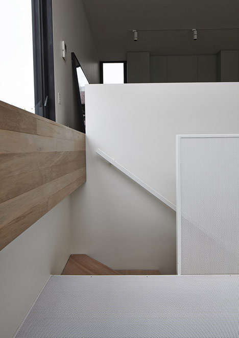 Lightbox House by Edwards Moore