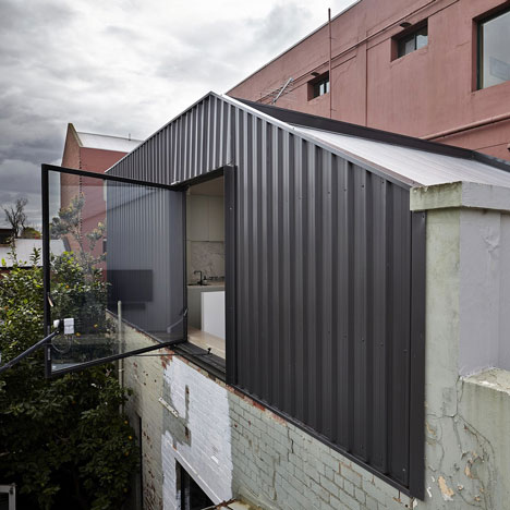 Lightbox House by Edwards Moore