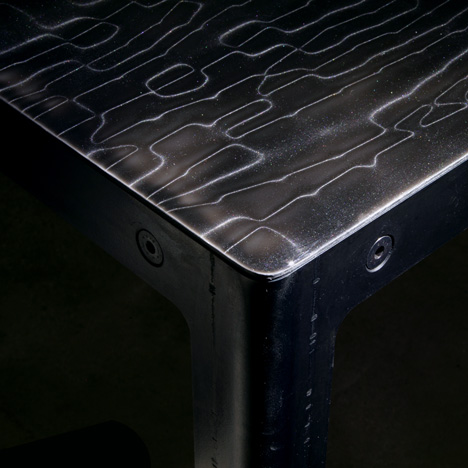 dezeen_Magnetic Fields by Studio Tord Boontje_8
