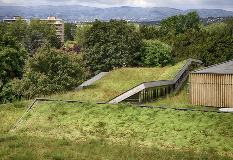 Paul Chevallier School by Tectoniques
