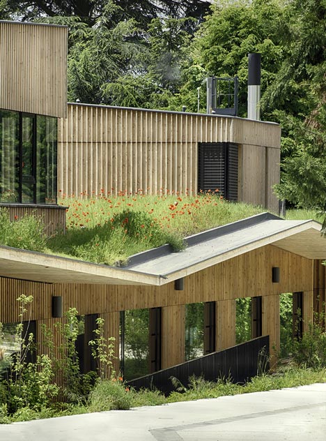 Paul Chevallier School by Tectoniques