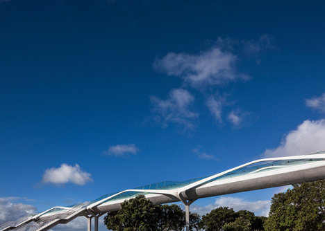 Point Resolution Bridge by Warren & Mahoney