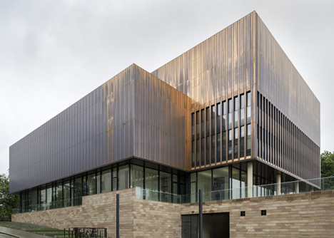 State archive of the Evangelical Lutheran Church of Bavaria by GMP Architekten