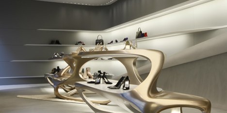 Zaha Hadid designs boutiques for Stuart Weitzman