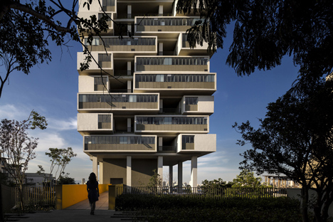 360º Building in São Paulo by Isay Weinfeld