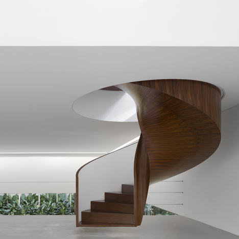 Casa Cubo by Isay Weinfeld