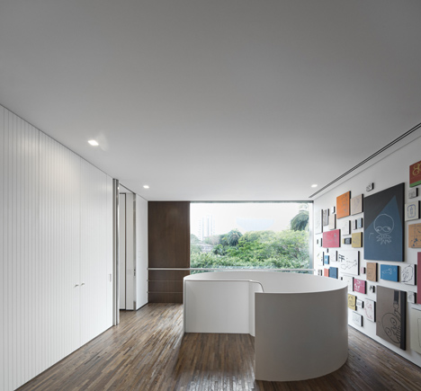 Casa Cubo by Isay Weinfeld