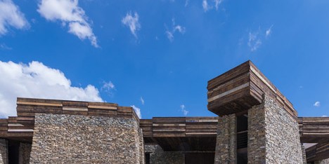 Jianamani Visitor Centre by Atelier TeamMinus