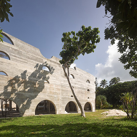 La Plage du Pacifique Hotel by Kristin Green photographed by Peter Bennetts