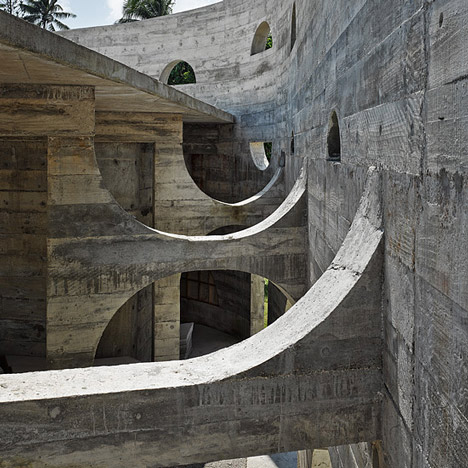 La Plage du Pacifique Hotel by Kristin Green photographed by Peter Bennetts