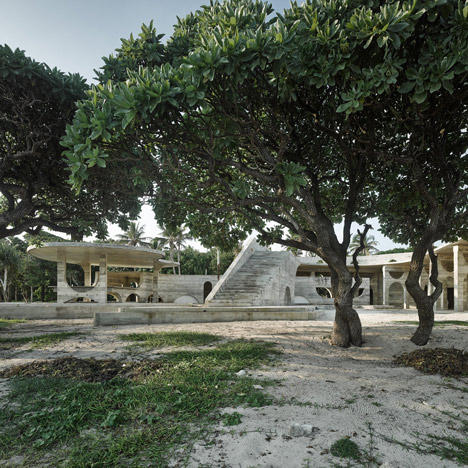 La Plage du Pacifique Hotel by Kristin Green photographed by Peter Bennetts
