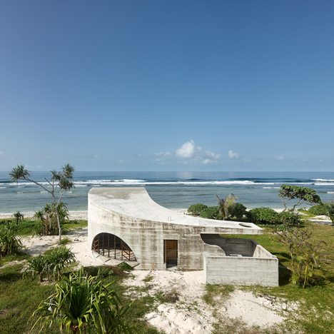 La Plage du Pacifique Hotel by Kristin Green photographed by Peter Bennetts