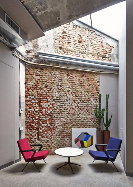 MSGM headquarters in Milan by Fabio Ferrillo