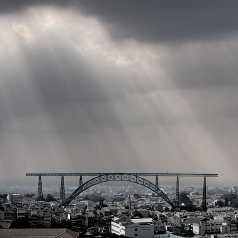 Portuguese architects want to relocate Porto’s Maria Pia Bridge