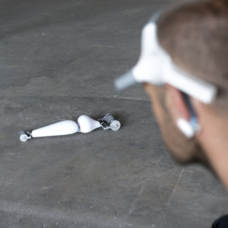 Synapse mind-controlled toy car for ADHD concentration training by Alejo Bernal