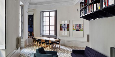 Carrer Avinyó by David Kohn Architects