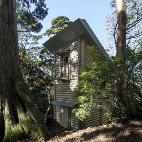 Yakushima Takatsuka Lodge by Shigeru Ban
