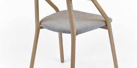 Yi Chair by Michael Young