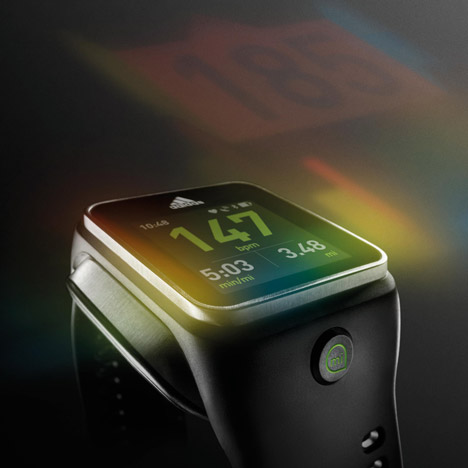 Adidas miCoach Smart Run smartwatch