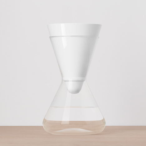 Carafe and water filter by Soma