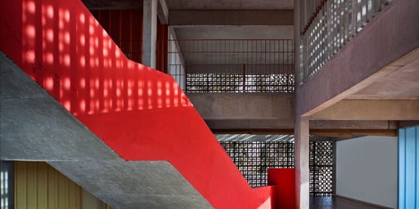 DPS Kindergarten School by Khosla Associates