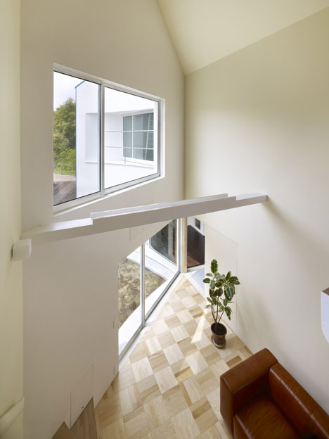 House Snapped by Naf Architect & Design