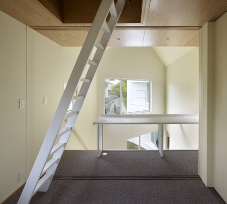 House Snapped by Naf Architect & Design