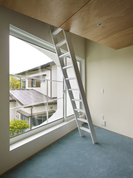 House Snapped by Naf Architect & Design