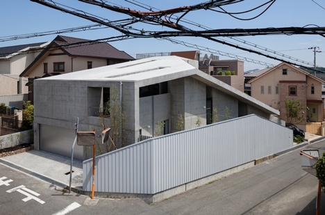 House in Hyogo by Shogo Aratani Architect & Associates