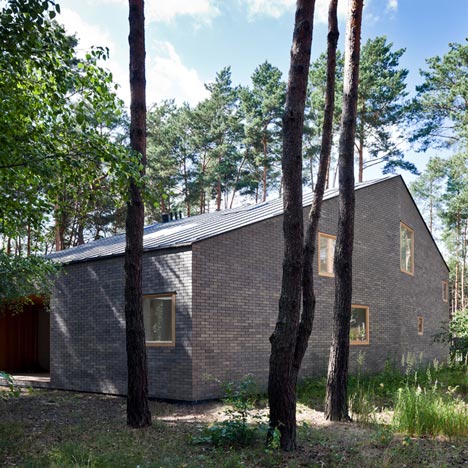 House in the Woods by hayakawa/kowalczyk