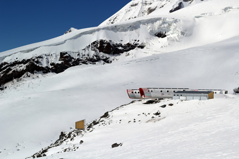 LEAPrus 3912 mountain hotel in Russia by LEAPfactory