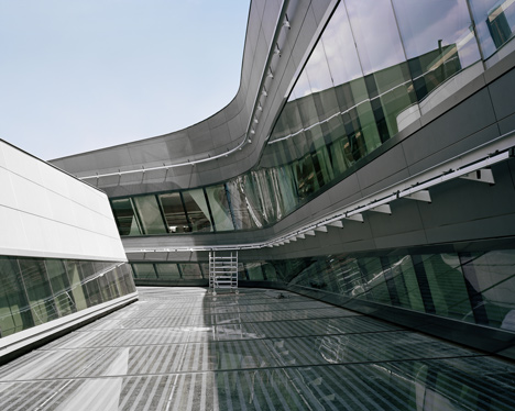 Library and Learning Centre in Vienna by Zaha Hadid Architects