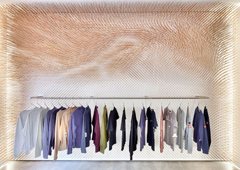 dezeen_MRQT Boutique by ROK_9