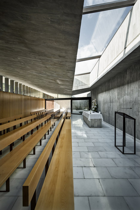 New Funeral Home in Sant Joan Despí by Batlle i Riog Arquitectes