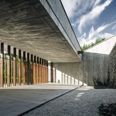 New Funeral Home in Sant Joan Despí by Batlle i Riog Arquitectes