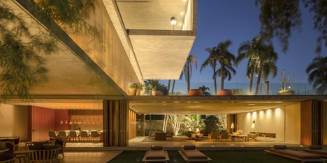 Pinheiro House by Studio MK27