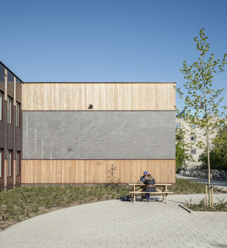 Secondary school Haarlem by KoningEllis Architecten