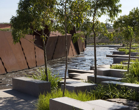 The Australian Garden