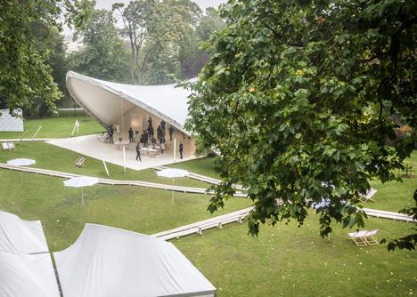 Topshop Showspace SS14 by Pernilla Ohrstedt Studio