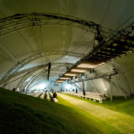 Topshop Showspace SS14 by Pernilla Ohrstedt Studio