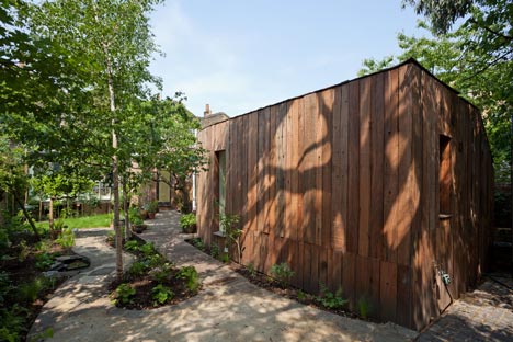 Tree House by 6a Architects
