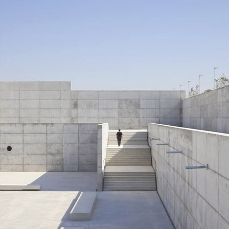 Venecia Park by Héctor Fernández Elorza and Manuel Fernández Ramírez