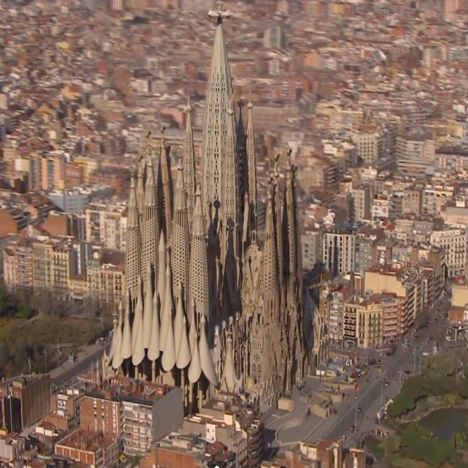 2026 completion of Gaudi's Sagrada Familia
