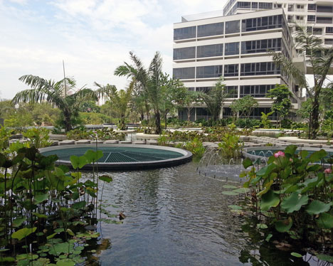 The Interlace, Singapore, designed by former OMA partner Ole Scheeren The Interlace, Singapore, designed by former OMA partner Ole Scheeren