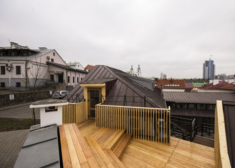 Bar in an attic space in Minsk by Inblum Architects