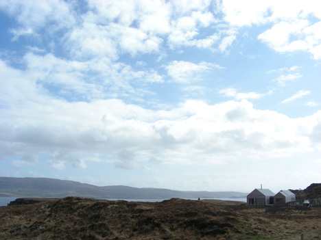 Borreraig House on a Scottish island by Dualchas Architects
