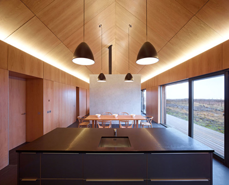 Borreraig House on a Scottish island by Dualchas Architects