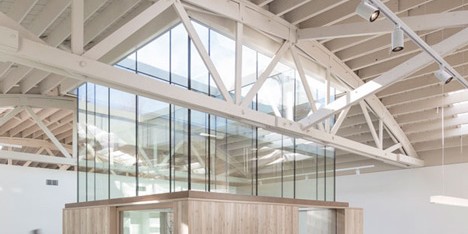 Bowstring Truss House by Works Partnership Architecture