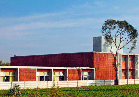 DPS Kindergarten by Khosla Associates